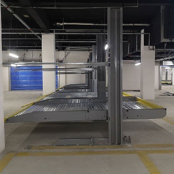 云南綠春立體車位租賃垂直循環(huán)式立體停車庫租用立體停車設備過驗